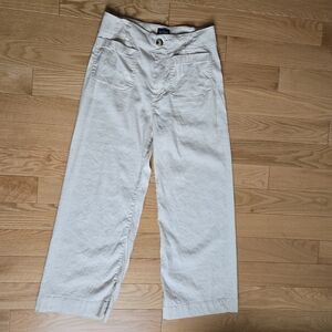 Maeve Colette Linen Edition